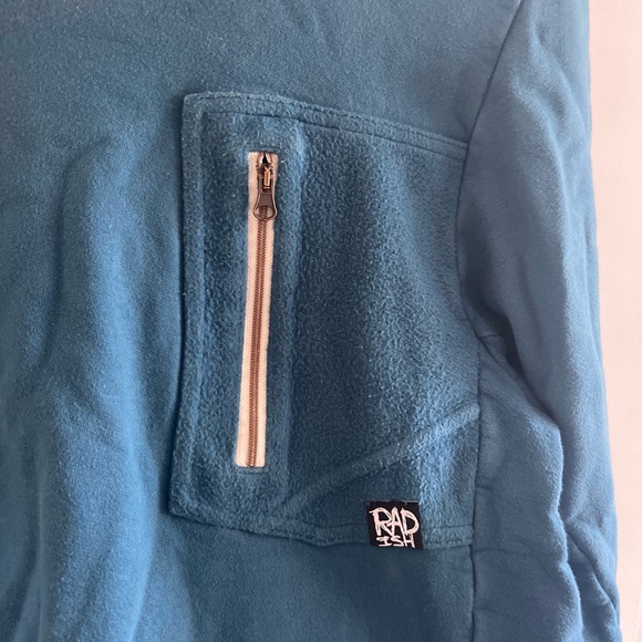 Limited ed Radish Sweatshirt - Picture 2 of 4